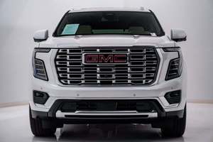 Listo para Enviar: GMC Yukon Denali 4WD 2025, Usado, Título Limpio, Garantía de 3 Años - Product Image 4