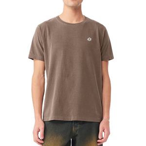 Camiseta Unisex de Cuello Redondo, Algodón Jersey Color Taupe, Manga Corta, Tejido Suave, Básica para Uso Diario, para Fabricación de Ropa al por Mayor - Product Image 1
