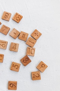 Montessori มีถาดนับจำนวนและจำนวนเครื่องมือการสอนสำหรับเด็กวัยเรียนและเด็กอนุบาลกรอบรูปรวมอยู่ด้วย - Product Image 5