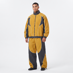 Ensemble de jogging pour homme coupe ample avec épaules tombantes, coupe-vent zippé, 100% Nylon Polyester, style streetwear d'été - Product Image 1