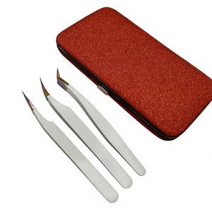 Pinzas para pestañas de volumen con punta de fibra y agarre de fibra, de acero inoxidable, personalizables con marca privada, para extensión de pestañas - Product Image 2