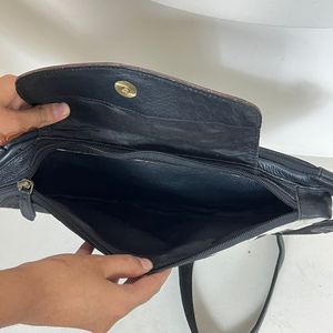 Bolso Bandolera de Cuero Genuino Hecho a Mano, Moderno y de Alta Calidad, Bolsos de Pecho de Cuero Vacuno para Hombre y Mujer - Product Image 6