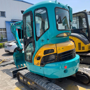 Compre una Miniexcavadora Kubota 35 Usada con Motor Original de Toshiba - Product Image 1