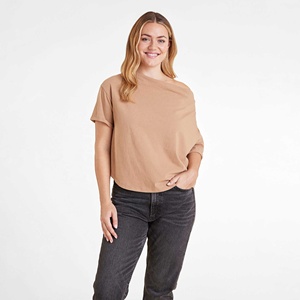 Vente en gros de t-shirts décontractés à épaules dénudées pour femmes chemisier à manches courtes de couleur unie broderie écologique t-shirt teint uni - Product Image 1