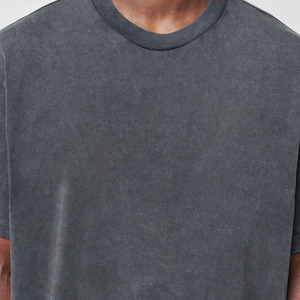 T-shirt gris oversize à col rond et manches courtes pour homme, 100 % coton jersey, coupe décontractée, couleur unie, design épuré - Product Image 2