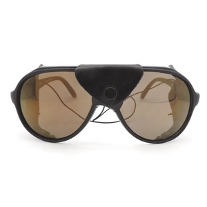Gafas de Sol RW Fashion con Montura Completa y Protección UV, Lentes Negras, Empaquetadas en Caja, Modelo Unisex RWL097 - Product Image 1