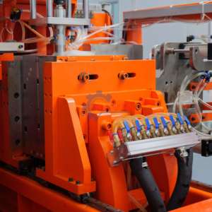 Machine de soufflage de plastique entièrement automatique et entièrement électrique SAVY 1–20L SA80-II-1 - Product Image 2