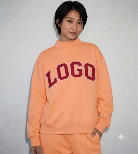 Sudadera Oversize de Cuello Alto para Mujer, con Logotipo de Letras Naranjas Estampadas, 100% Algodón, Estilo Urbano Otoñal - Product Image 1