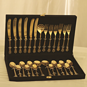 Cuillère à main artisanale en laiton avec couteau à beurre et fourchette, finition brillante, qualité supérieure, design de poignée dernier cri - Product Image 2