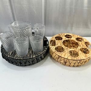 Plateau en verre rond fait à la main du Vietnam Design durable écologique Jacinthe d'eau Caractéristique décorative Nouvelle tendance Plateau de service - Product Image 2