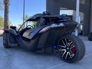 En Venta: Triciclo Deportivo de 3 Ruedas 2026 SLR AutoDrive con Paquete de Techo Touring Slingshade Disponible - Product Image 4