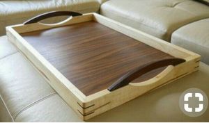 Bandeja Redonda de Madera Hecha a Mano, Sostenible y Moderna, con Asa de Hierro, Apta para Lavavajillas, Decorativa para Mesa de Comedor, Bandeja Otomana - Product Image 2