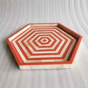 Bandeja Redonda de Madera con Incrustaciones de Hueso Blanco y Negro, Estilo Antiguo, Hecha a Mano, Diseño Moderno, Decoración para el Hogar, Mejor Precio para Bodas y Diwali - Product Image 1