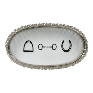 Bandeja metálica ovalada con diseño de accesorios para caballos, impresa con esmalte blanco, bandejas de plata alemana, bandeja decorativa para ideas de regalos. - Product Image 4