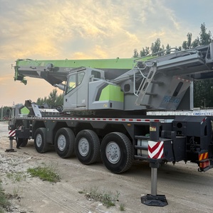 Grue mobile d'occasion ZOOMLION ZTC1300H853 de 130 tonnes, faible kilométrage, 5000 heures, pour travaux routiers et infrastructures (modèle 2021) - Product Image 2