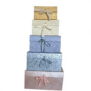 กระดาษพิเศษสำหรับเครื่องสำอาง กระดาษฝ้ายรีไซเคิลเคลือบเมทัลลิก รูปทรงสี่เหลี่ยมผืนผ้า สำหรับของขวัญและบรรจุภัณฑ์คริสต์มาส - Product Image 1