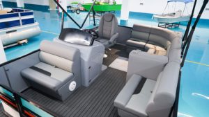 Bote Pontón Deportivo <span class=keywords><strong>de</strong></span> Aluminio F-16 para Pesca y Turismo, 6 Plazas, Certificado CE, Motor Fuera <span class=keywords><strong>de</strong></span> Borda <span class=keywords><strong>de</strong></span> <span class=keywords><strong>Gasolina</strong></span>, Control Remoto <span class=keywords><strong>de</strong></span> Alta Velocidad - Product Image 3