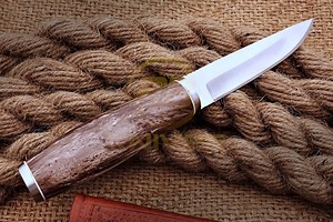 Couteau de chasse artisanal RB Knives Puukko en acier inoxydable, manche en résine, lame fixe, étui en cuir, garantie de 3 ans, personnalisable - Product Image 4