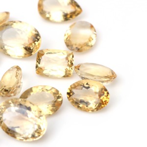 Citrine naturelle de qualité supérieure, pierre précieuse brute faite à la main, taille personnalisée, formes variées avec une belle taille pour la fabrication de bijoux, coupe poire jaune - Product Image 4