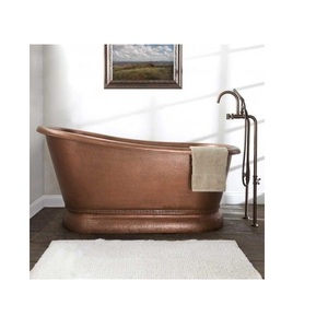 Baignoire autoportante ovale en cuivre martelé antique, de luxe, sur base surélevée, finition polie, élégante et écologique. - Product Image 1