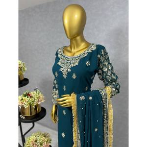 ชุดปาร์ตี้ผู้หญิงชุด XL พร้อมเสื้อทำงาน sharara และ dupatta - Product Image 3