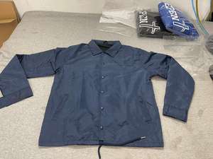 เสื้อแจ็คเก็ตกันลมผู้ชาย ผ้าไนลอน 100% กันน้ำ ติดกระดุมแป๊ก ขายส่ง - Product Image 6