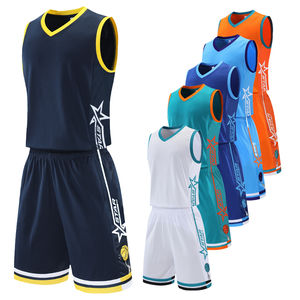 Proveedor Mayorista de Uniformes Deportivos Sublimados Personalizados de Talla Grande, Conjunto de Camiseta y Pantalones Cortos de Baloncesto Reversibles, Transpirables y de Secado Rápido - Product Image 3
