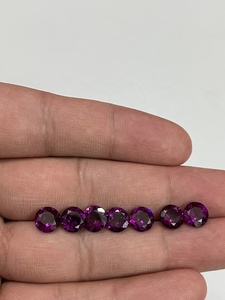 Lot de pierres précieuses en vrac calibrées de Rhodolite naturelle de couleur Fine 8mm de forme ronde par Sadiya International - Product Image 2
