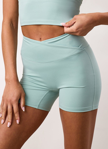 Shorts de Yoga de Cintura Alta para Mujer, de Alta Calidad, Sin Costuras, Efecto Levanta Glúteos, Cómodos para Deporte y Ciclismo - Product Image 5