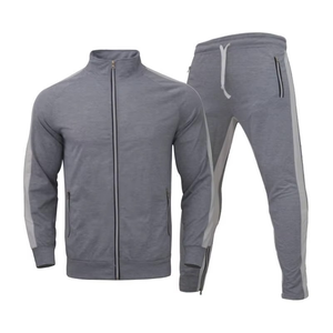 HIGHSPARK ENTERPRISES Chándal Negro para Hombre con Cierre Completo, Cuello Alto, Diseño Deportivo, Secado Rápido, Spandex/Poliéster Ecológico - Product Image 5