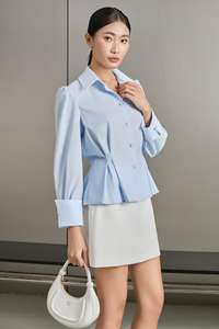 Chemisier pour femme Vietnamien à col rabattu, chic et élégant pour le bureau / style féminin BLUE DAWN - Chemise ajustée bleu pastel pour femme KA54 - Product Image 4