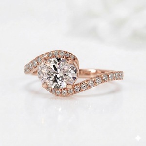 Élégante bague de fiançailles en or blanc 14 carats avec diamant de laboratoire ovale 2,30 carats taille East to West, sertie en bypass, cadeau d'anniversaire pour elle - Product Image 2