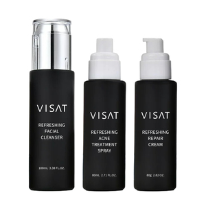 ชุดผลิตภัณฑ์ดูแลผิวหน้าสำหรับผู้ชาย 3 ชิ้น ช่วยลดรอยสิวและปรับผิวกระจ่างใส ด้วยสารสกัดสมุนไพรออร์แกนิกจากซานตง ประกอบด้วยกรดไฮยาลูโรนิกและกรดอะซีเลอิก ช่วยดูแลรูขุมขนและลดปัญหาสิว - Product Image 1