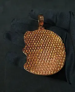 Colgante con Letra Inicial "G" de Moissanita Real de Corte Redondo de 3 Quilates, Chapado en Oro Amarillo de 14K - Product Image 5