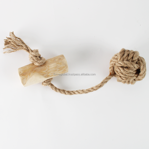 Pelotas de cáñamo para perros, combinan madera natural y cáñamo, pelota masticable duradera que favorece la limpieza dental y el juego activo. - Product Image 1