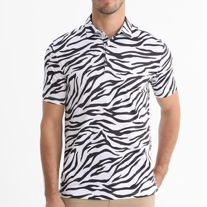 Polo de Manga Corta con Estampado de Cebra para Hombre, Corte Regular Informal, Tejido Transpirable, 100% Poliéster - Product Image 1