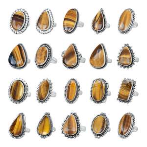 Anillos de Piedras Preciosas Naturales de Ojo de Tigre en Plata Alemana de Primera Calidad con Engaste de Bisel en Varias Formas para Hombres y Mujeres Estilo Indio - Product Image 1