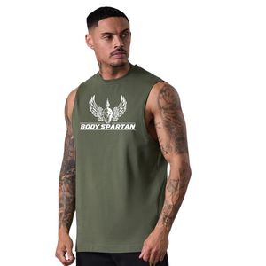 Débardeur de sport respirant en coton tricoté vert olive pour homme, col rond, imprimé, pour la gym et l'entraînement - Product Image 1