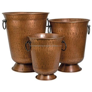 Design créatif Vase à fleurs en métal fini cuivre brillant Accessoires de luxe décoratifs pour plancher de mariage Vaisseaux à fleurs - Product Image 1