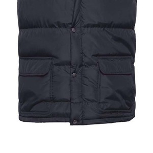 Gilet matelassé élégant pour homme, chaud et durable, sans manches, parfait pour l'hiver et les activités de plein air, couleur bleu marine - Product Image 6