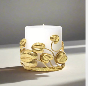 Charmante bougie en forme de feuille de lotus dorée apporte une ambiance sereine, inspirée des étangs, sur les tables. Disponible aux prix de gros. - Product Image 1