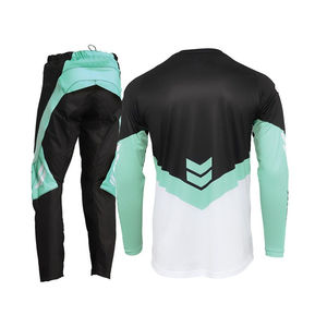 Traje de Motocross para Hombre - Traje de Carreras de Invierno Impermeable y Transpirable de Poliéster/Nailon con Opciones de Logotipo y Color Personalizados, Tallas para Adultos - Product Image 2