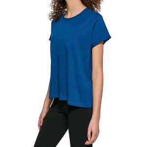 Fabricant de polos pour femmes OEM personnalisé de marque privée | Vente en gros en vrac | Designs respirants et élégants - Product Image 3