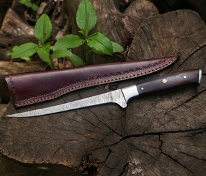 Cuchillo de Filetear de Acero Inoxidable Hecho a Mano por BA Enterprises, Hoja con Borde Dentado y Punta Caída, Diseño Flexible, Mango de Madera - Product Image 5