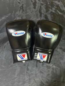 Guantes de Boxeo Negros Personalizados de Primera Calidad con Logotipo Personalizado, Guantes de Competición Winning, Guantes de Kick Boxing con Cordones - Product Image 3