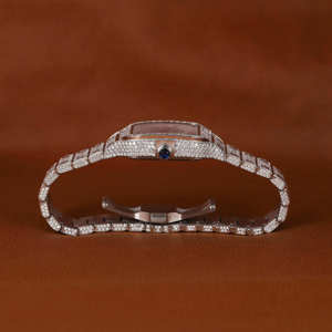 Montre de luxe en quartz entièrement sertie de diamants Moissanite, boîtier en acier inoxydable 41 mm, résistance à l'eau 10 bars, chiffres romains classiques roses - Product Image 3