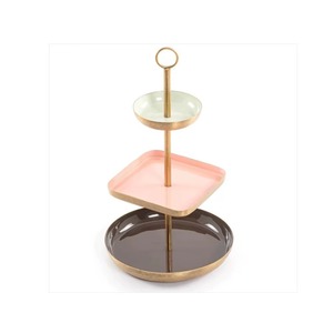 Moderno Soporte Rectangular de 3 Niveles para Postres con Marco Metálico en Tono Dorado y Bandejas en Tonos Pastel para Cenas en Casa y Recepción de Invitados, de la India - Product Image 2