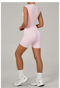 Ensemble de yoga personnalisé pour femme, 2 pièces : haut court sans manches et short cycliste taille haute, tenue de sport, vente en gros - Product Image 6
