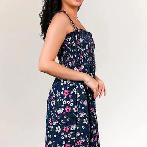 Robe midi en coton tissé à la main de qualité supérieure pour femmes, robe de longueur moyenne avec tissu tissé traditionnel disponible à la vente - Product Image 3
