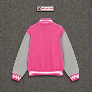 Chaqueta Varsity Rosa Personalizada de Lana con Mangas Gris Claro, Chaqueta Bomber de Béisbol de Calidad Premium para Hombre y Mujer, Venta al por Mayor, Estilo Letterman - Product Image 6